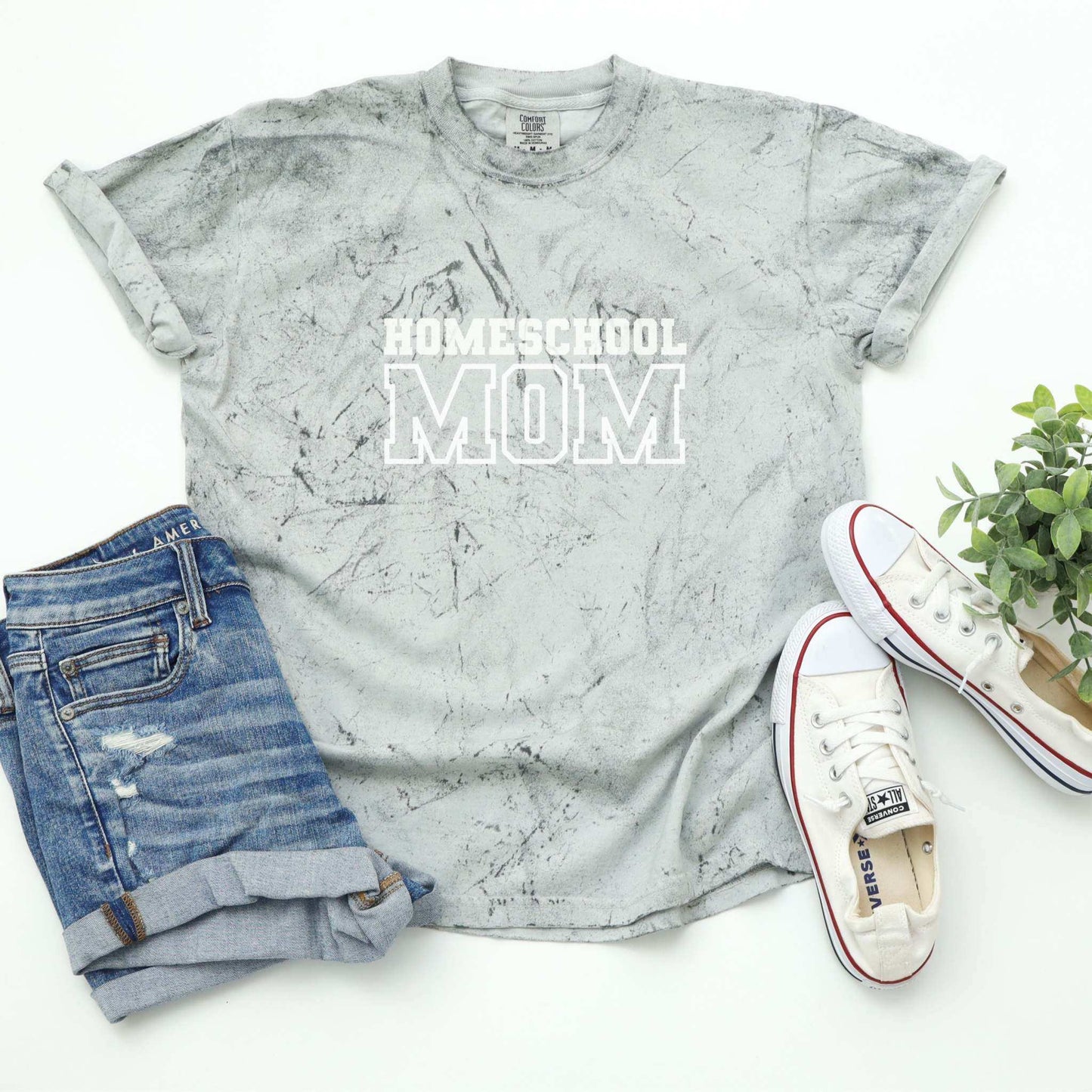 Homeschool Mom Color Blast ShirtWolfe Paw DesignsHomeschool Mom Color Blast Shirt*See Pictures for sizing
Homeschool Mom: Sporty style 
Comfort Colors Unisex
Made 100% with incredibly soft, ring-spun cotton, each tee is soft-washed and garment-dyHomeschool Mom Color Blast T-Shirt